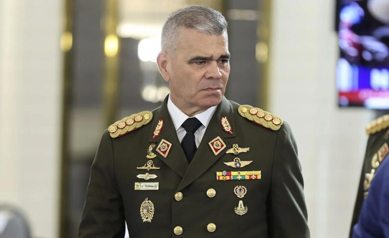 EE.UU. ofrece recompensa por exministro Defensa Venezuela