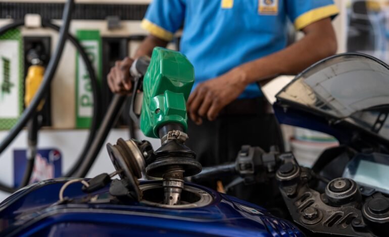 EEUU asegura no limitará la exportación de petróleo y gas