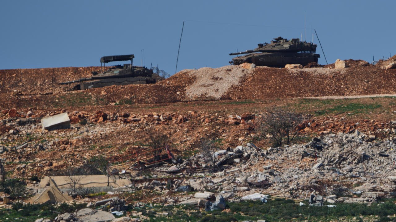 El Ejército israelí despliega fuerzas adicionales en el sur del Líbano