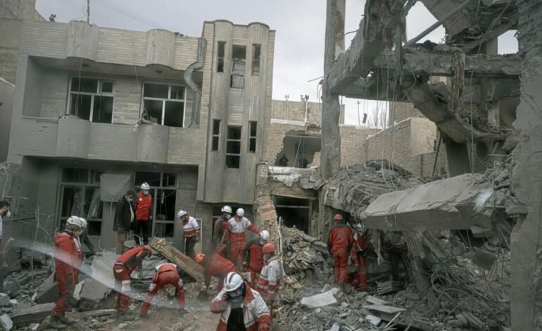 El ejército israelí lleva a cabo nuevos «ataques a gran escala» en Irán