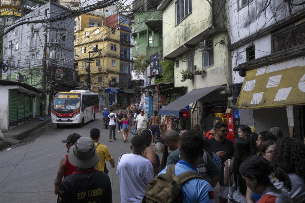 El encanto de la Rocinha: un trend viral con drones dispara el turismo en la favela