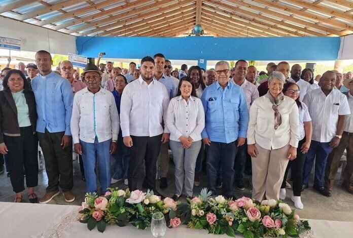 El Gobierno lanza Plan de Titulación de asentamientos campesinos a través del IAD