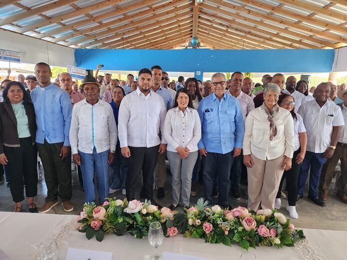 El Gobierno lanza Plan de Titulación de asentamientos campesinos a través del IAD