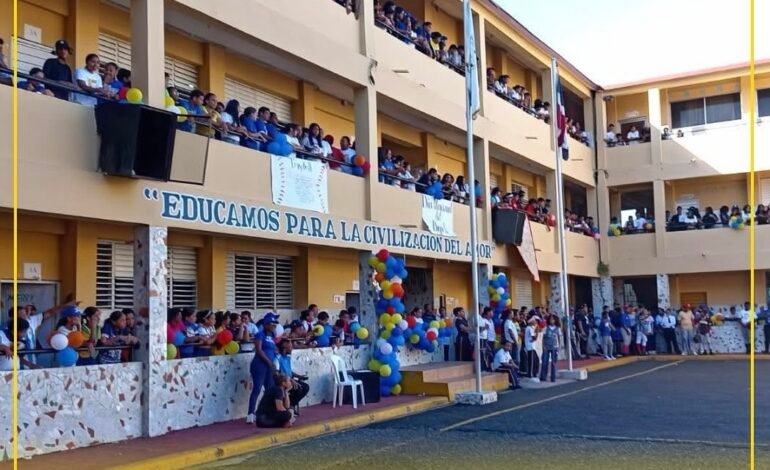 El Gobierno ofrecerá servicios médicos gratuitos en escuelas