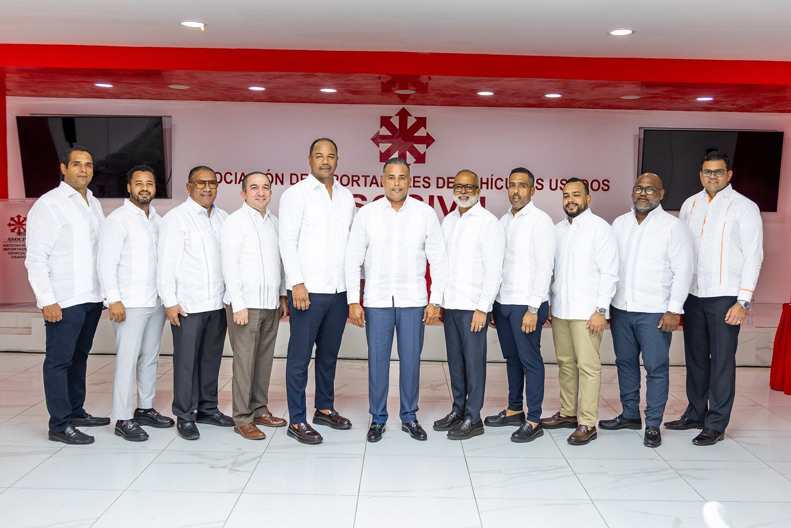 Eligen Aramis Mella como el nuevo presidente de ASOCIVU  