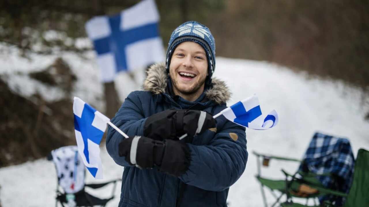 Finlandia te invita a conocerlo gratis una semana para enseñarte cómo ser feliz
