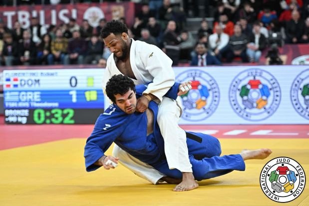 Florentino gana bronce judo Panamá; cadetes obtienen oro