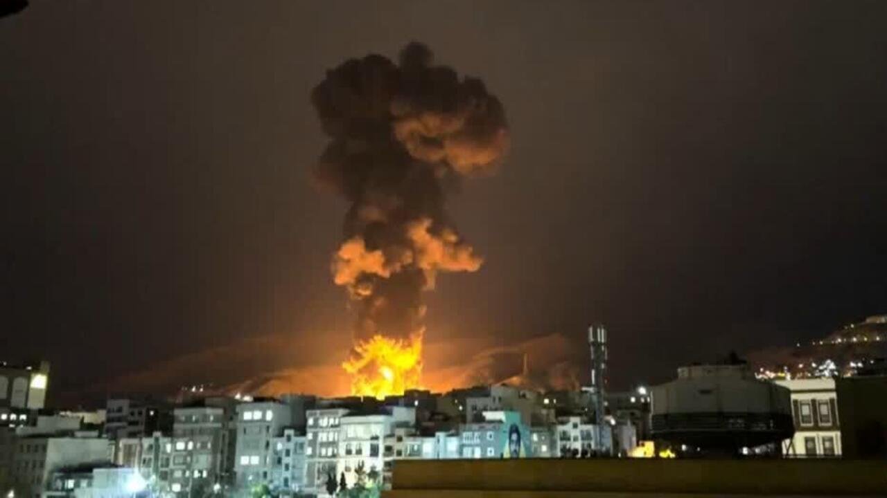 Guerra en Irán: Israel ataca refinerías y depósitos de petróleo iraníes