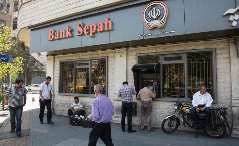 Hackers vinculados a Irán acceden al correo personal del director del FBI