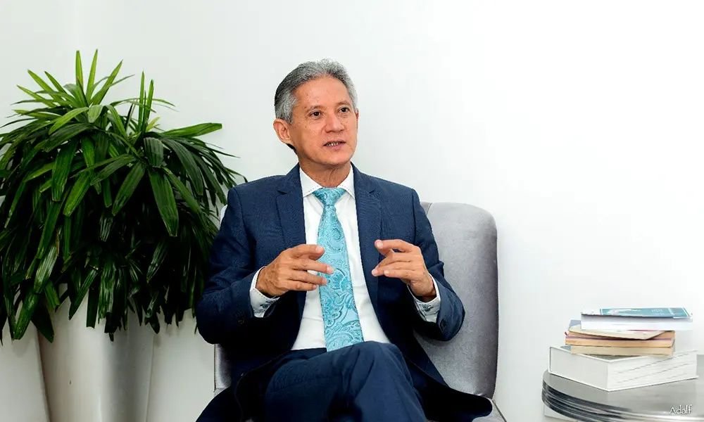 Ng Cortiñas: Gobierno ni la población están preparadospara asumir costo alzas del petróleo y los combustibles