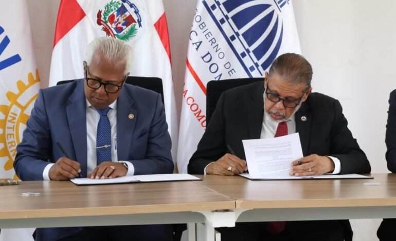 DGDC y Club Rotary Santo Domingo Colonial se unen para impulsar el desarrollo comunitario