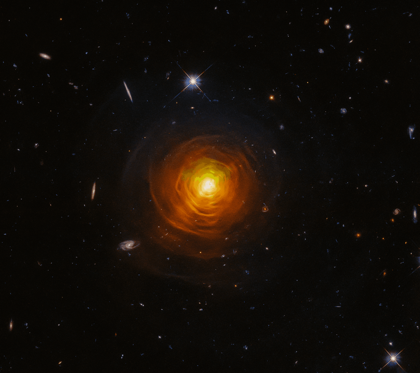 Imágenes de la nebulosa planetaria PMR 1 que recuerda a un cráneo expuesto