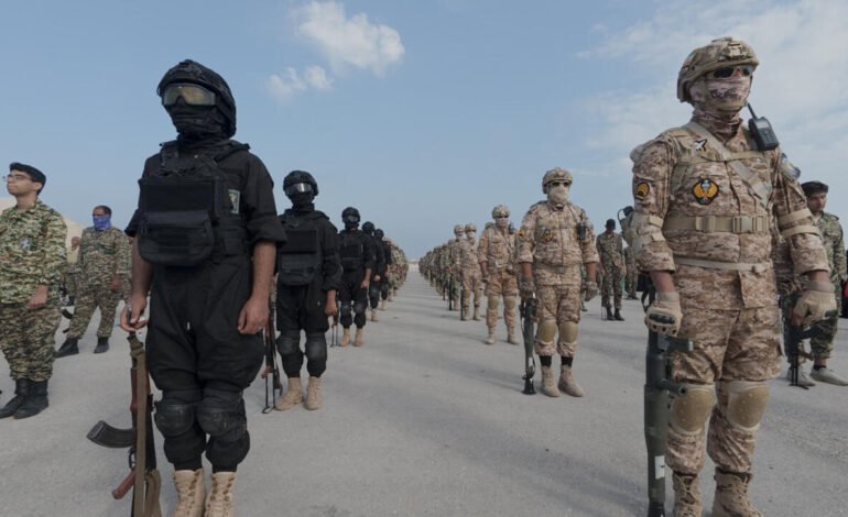 Irán amenaza con cerrar totalmente el estrecho de Ormuz si EE. UU. ataca sus instalaciones energéticas