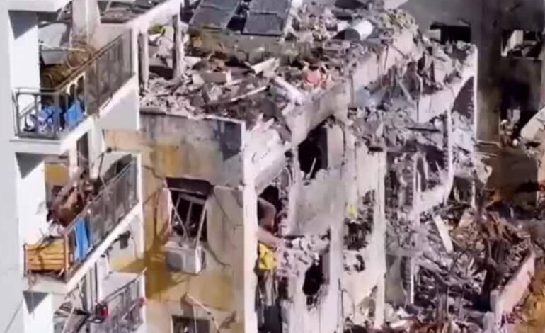 Irán lanza ataques en varios países tras ofensiva conjunta de EE. UU. e Israel