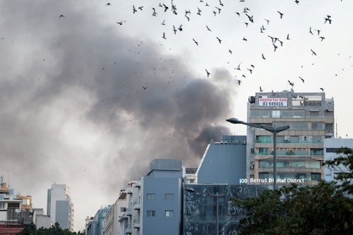 Israel ataca el centro de Beirut, cerca a sede del Gobierno; Irán amenaza con mantener cierre del estrecho de Ormuz