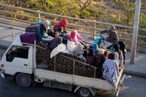 📸 En images : des habitants du sud du Liban et de la banlieue de Beyrouth tentent de fuir