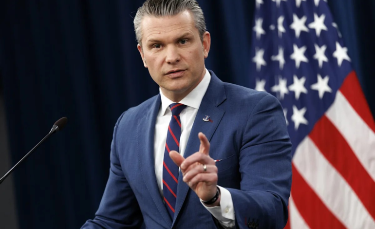 Jefe del Pentágono afirma que líder iraní trató matar a Trump