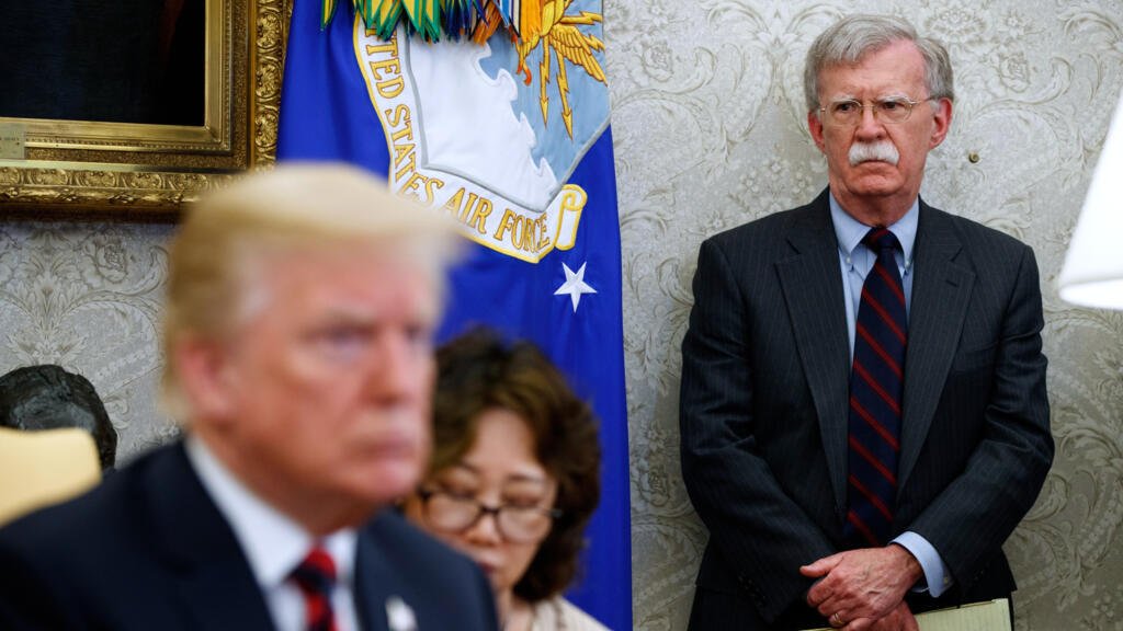John Bolton en France 24: «Sigue sin ser claro cuál es el objetivo de Trump en Irán»