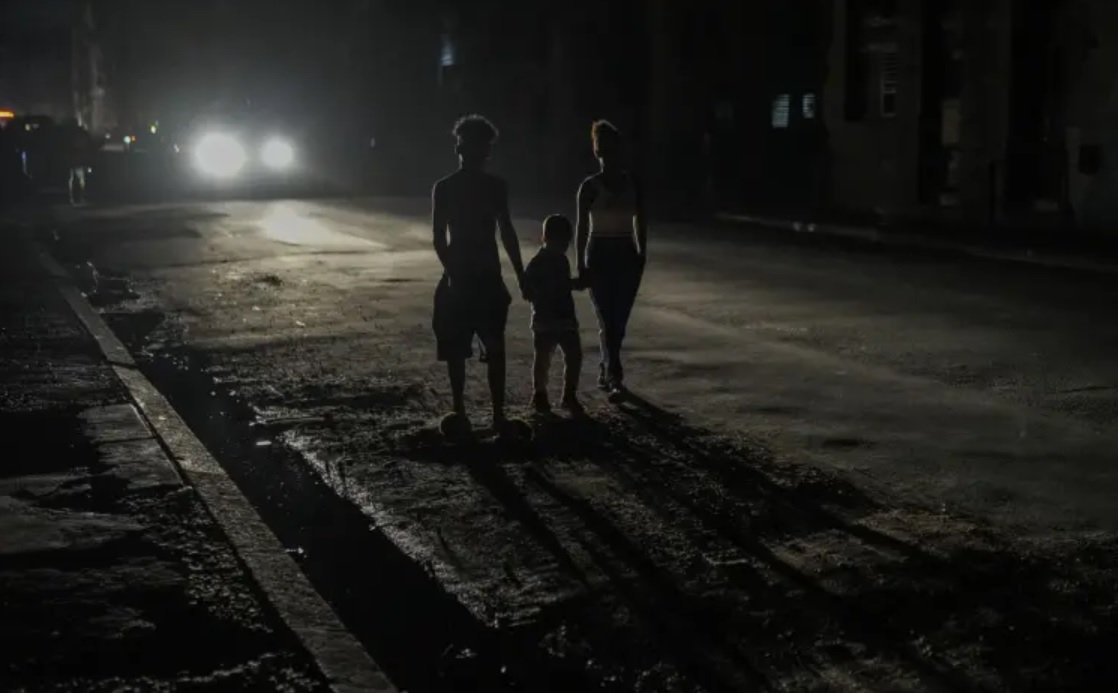 La isla de Cuba sufre un apagón total del sistema eléctrico