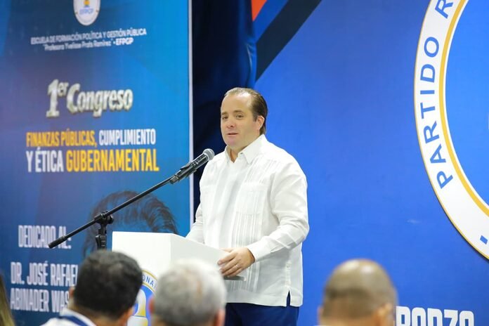 Luis Abinader: Estamos trabajando por una cultura de la transparencia en las instituciones públicas