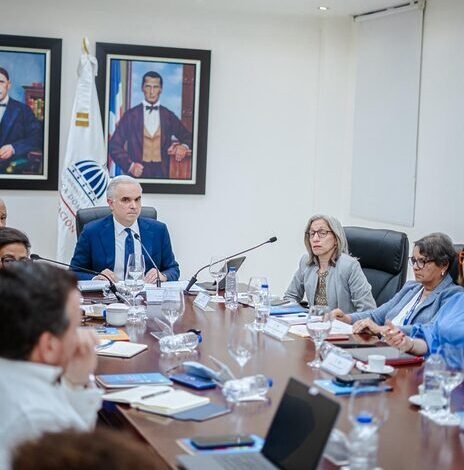 Luis Miguel De Camps emite la Orden Departamental 04-2026 para iniciar con previsión la preparación del año escolar 2026