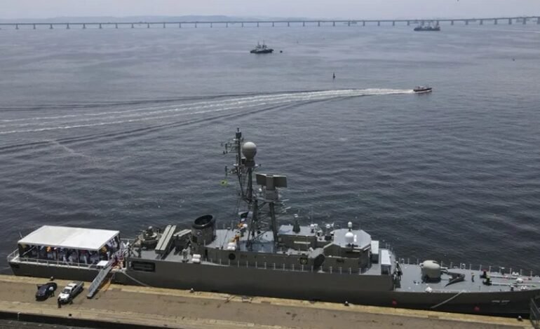 Más de 80 muertos en buque de guerra iraní torpedeado por EU