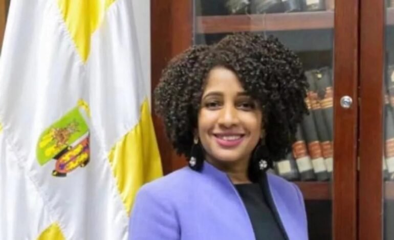 Odalis Castillo directora de la Escuela Comunicación de UCSD