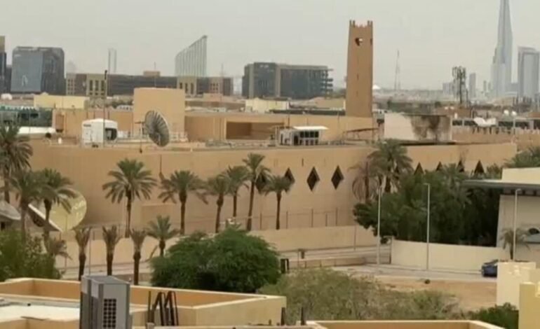 Países del Golfo condenan ataques iraníes en sus territorios