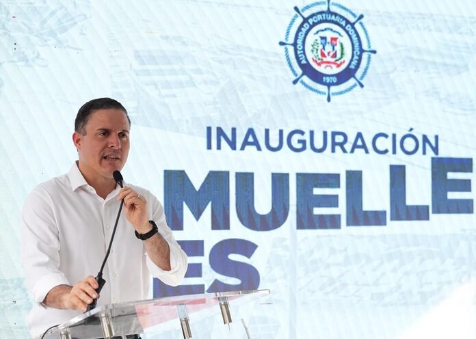 Paliza y Jean Luis Rodríguez inauguran muelle pesquero de Haina; suman 19 entregados por APORDOM