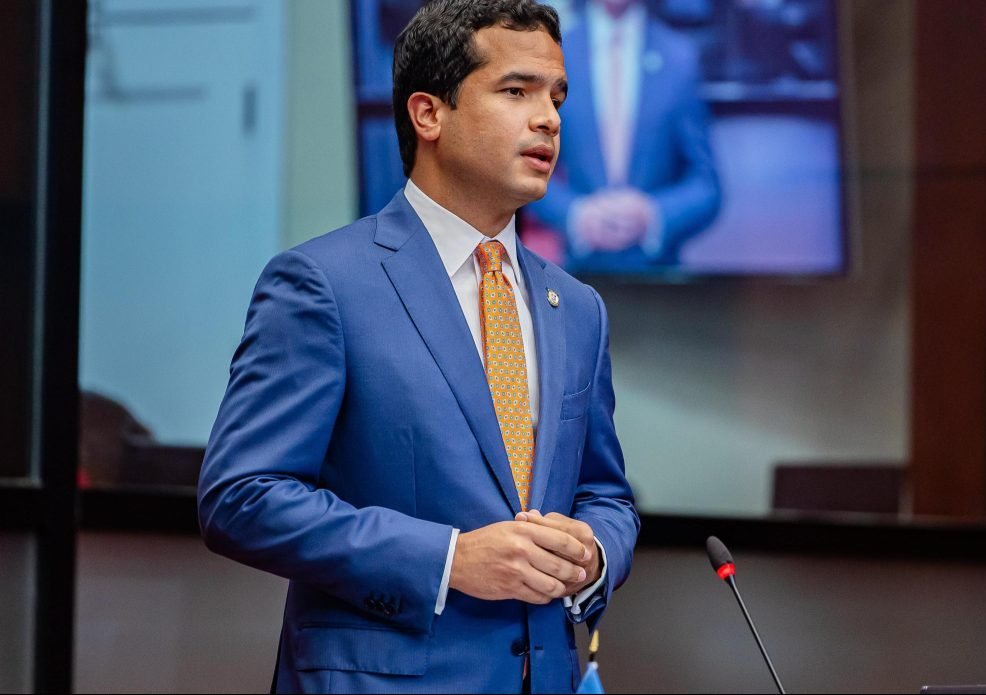 Plantea eliminar 2% a impuestos sobre préstamos hipotecarios