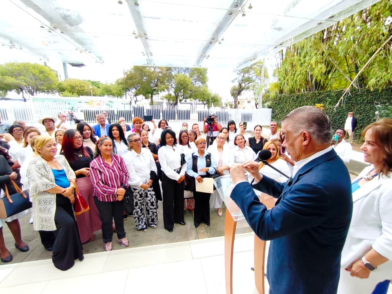 PRD conmemora natalicio de Peña Gómez y resalta su legado