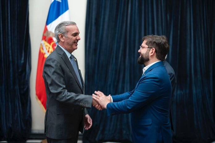 Presidente Abinader ofrece saludo protocolar a su homólogo de Chile Gabriel Boric