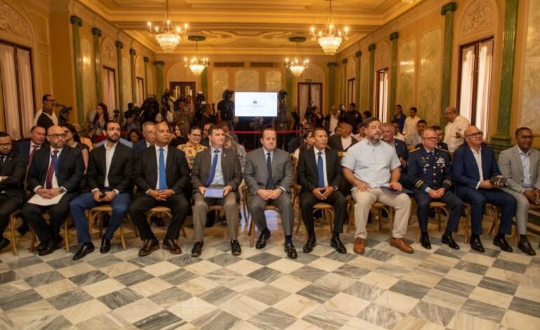 RD anuncia un “puerto espacial”con inversión de US$600 mm