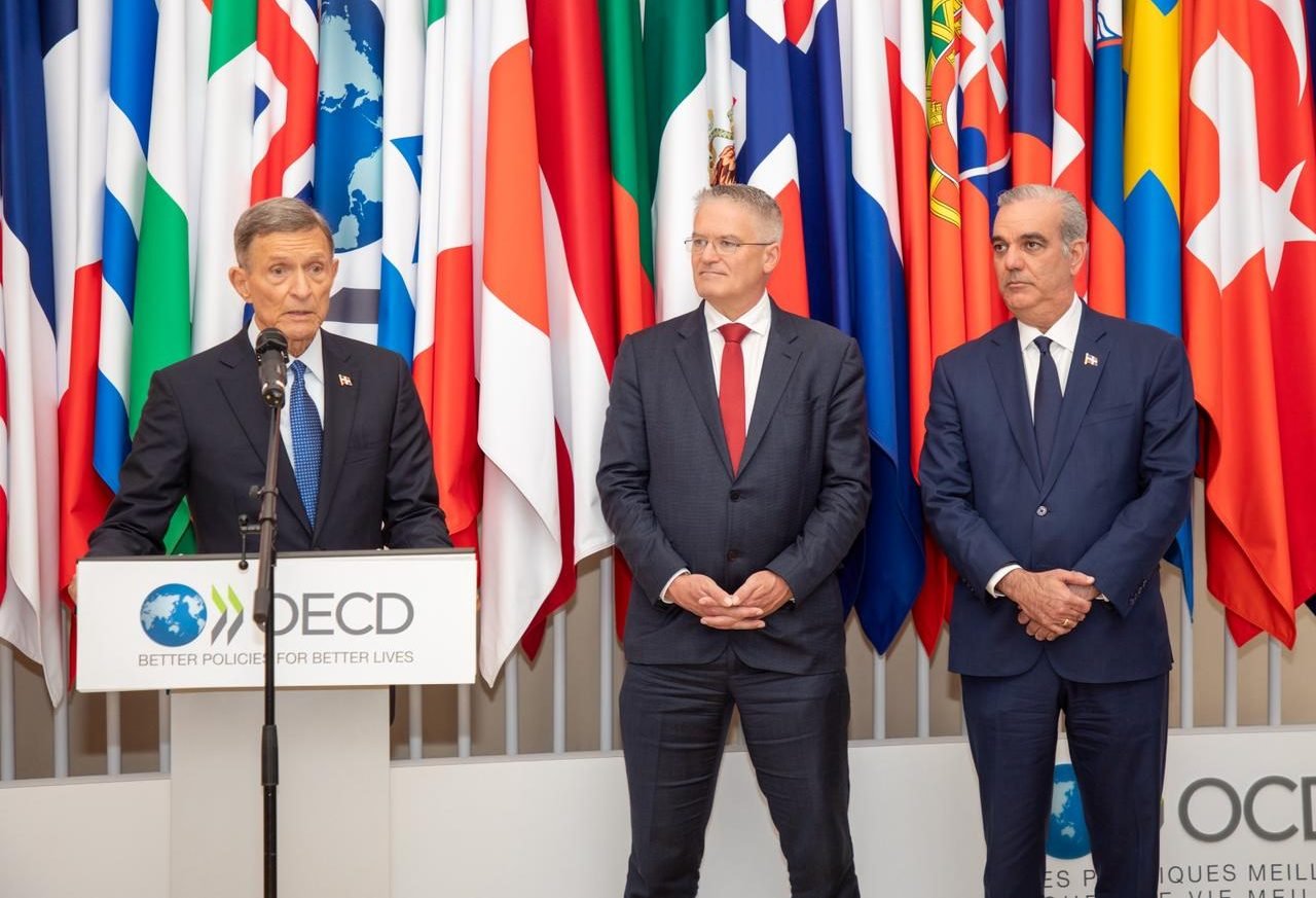 RD firma un acuerdo con OCDE, primer paso hacia la adhesión