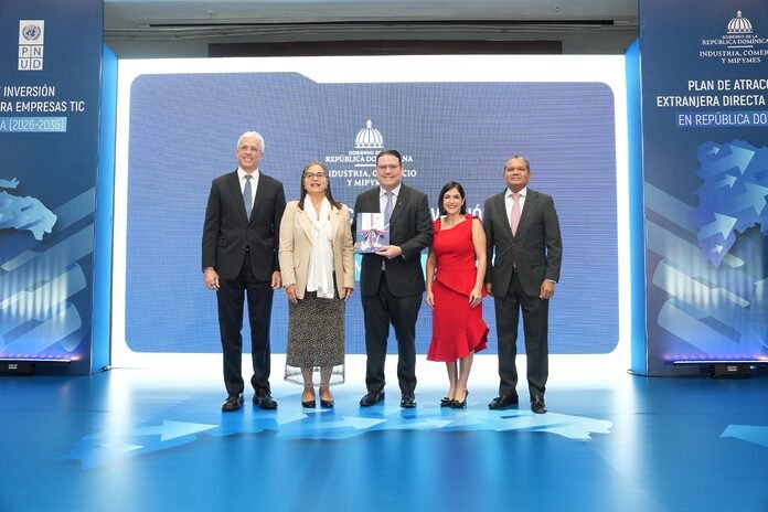 RD lanza primer plan integral para atraer inversión tecnológica internacional