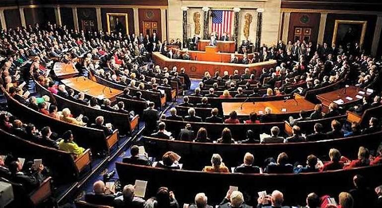 Senado EU rechaza moción para detener la ofensiva contra Irán