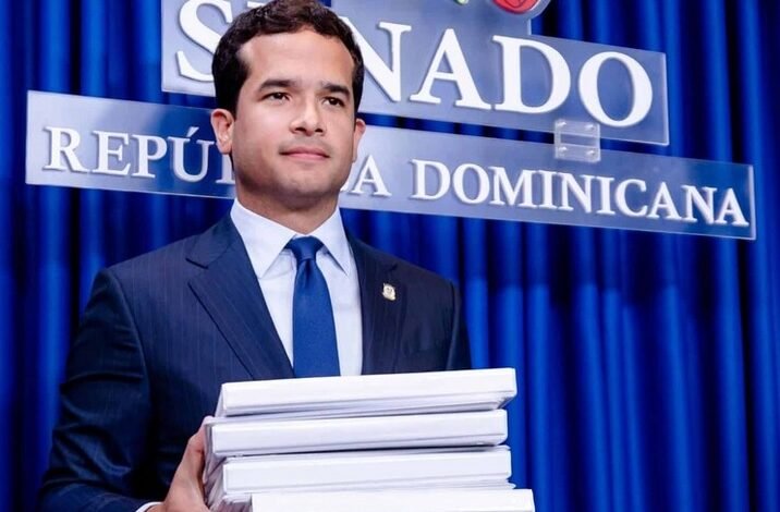 Somete de nuevo proyecto eliminar anticipo a mipymes