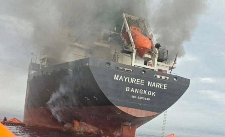 Tensión en Ormuz: EE. UU. e Irán atacan buques; Teherán advierte embestidas contra bancos en la región