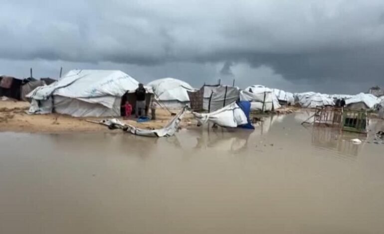 Tormentas en Gaza agravan crisis humanitaria mientras la atención se centra en Irán