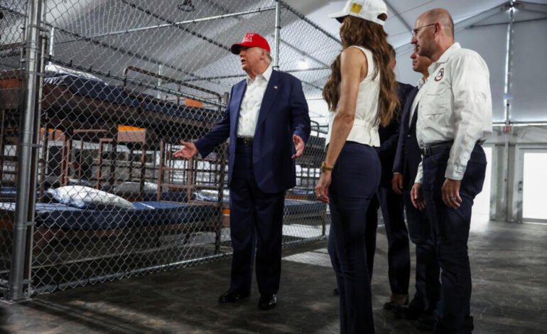 Trump anuncia la salida de su secretaria de Seguridad Nacional Kristi Noem, su primer gran cambio de gabinete