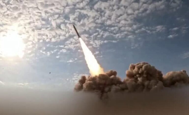 Trump asegura que Irán «está rogando por un acuerdo» mientras Teherán niega diálogos