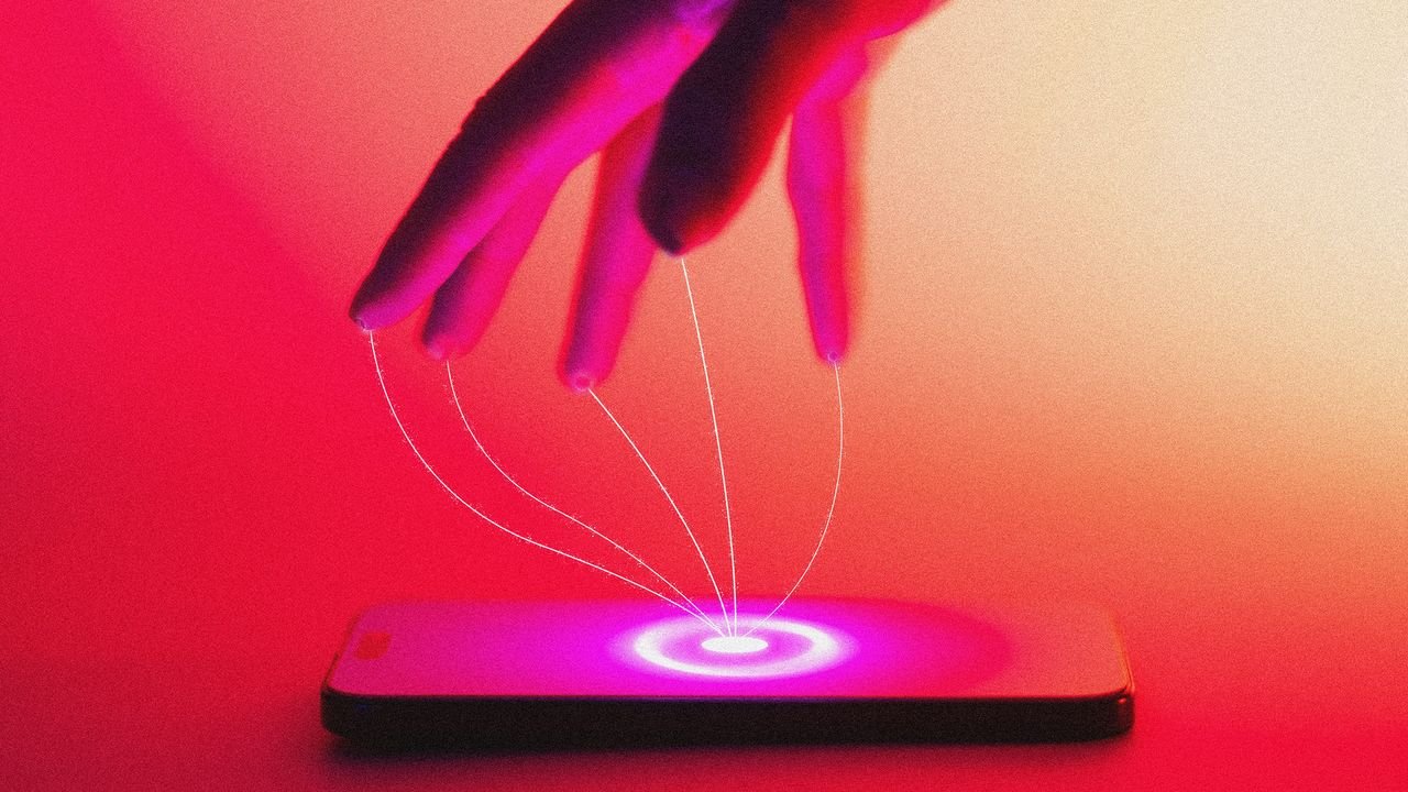 Un potente arsenal para espiar iPhones, posiblemente pagado por el gobierno de EE UU, ahora está en manos de criminales