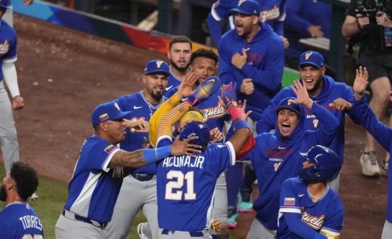 Venezuela vence Italia y jugará final Clásico Mundial con EEUU