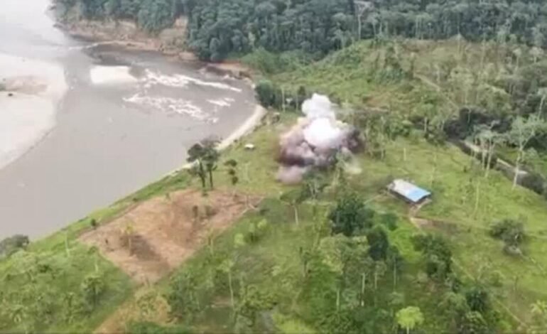 ¿Violación de la soberanía? Colombia detona bomba supuestamente ecuatoriana y comienza investigación