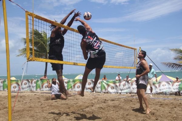 Inicia en Cabarete XVIII versión Voleibol Playero Semana Santa imagen