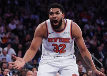 Karl-Anthony Towns registra triple-doble en baloncesto NBA