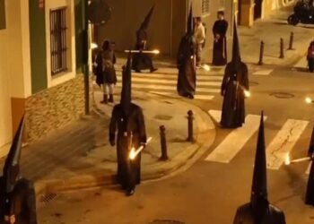 Mujeres de Sagunto protestan por veto en procesiones de Semana Santa
