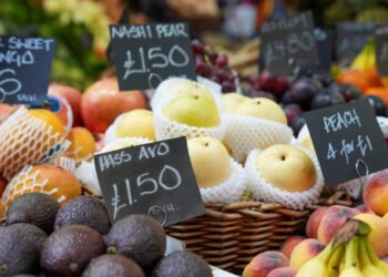 Precios mundiales de los alimentos repuntaron en marzo y reflejan los efectos de la guerra