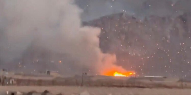 Un miembro de la tripulación fue rescatado tras incidente de avión militar de EE. UU. en Irán, indican Israel y Washington